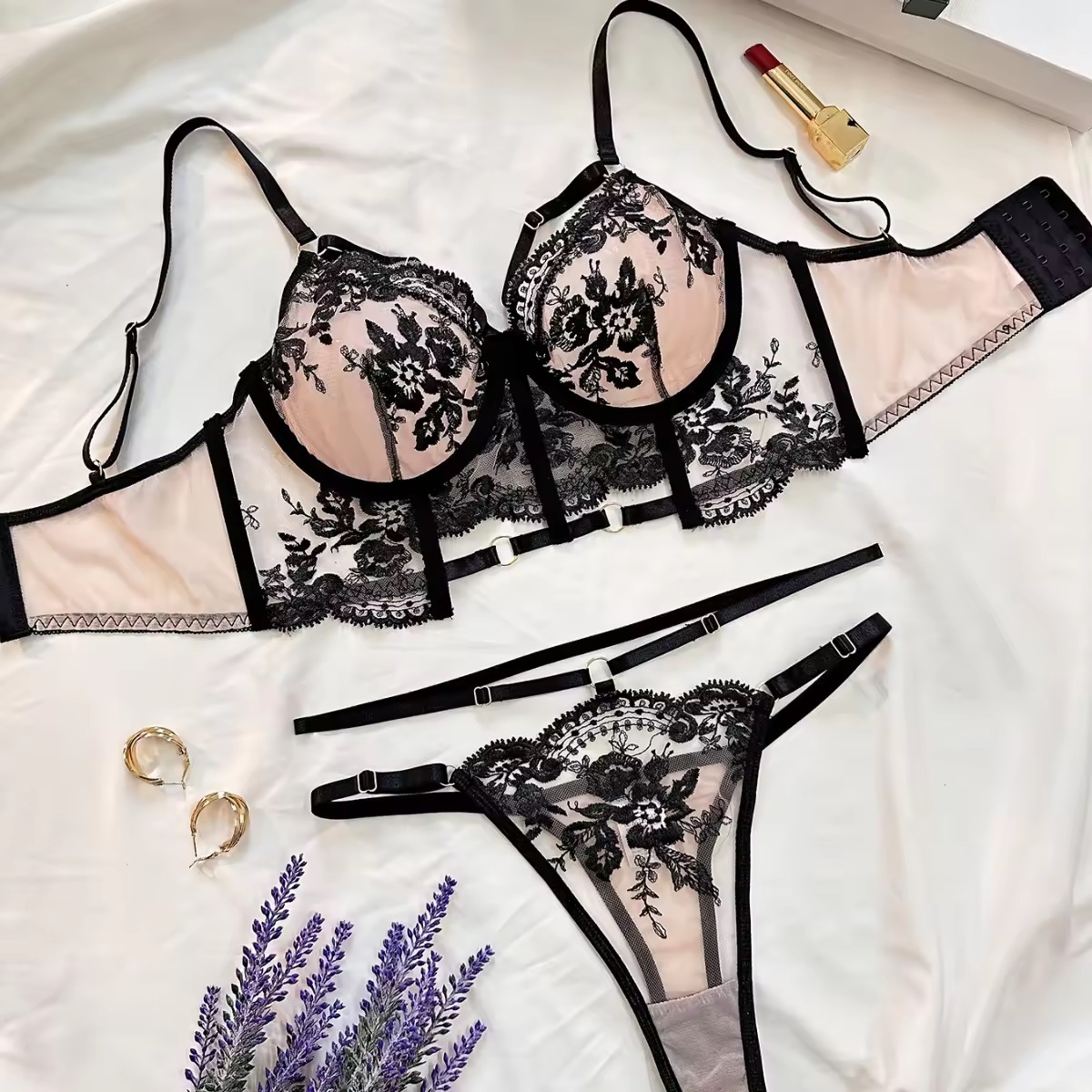 Noir Bloom Embroidered Set